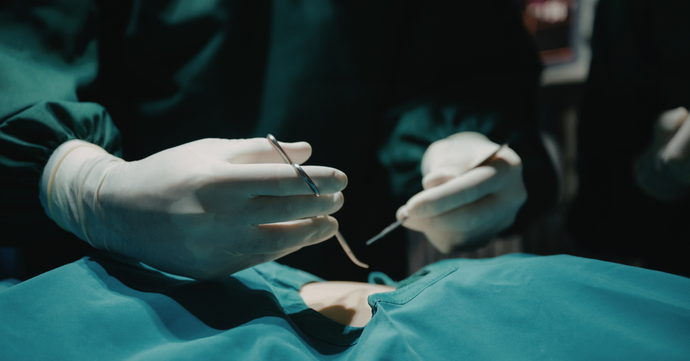 How to Tie a Surgeon’s Knot [With Video Steps]